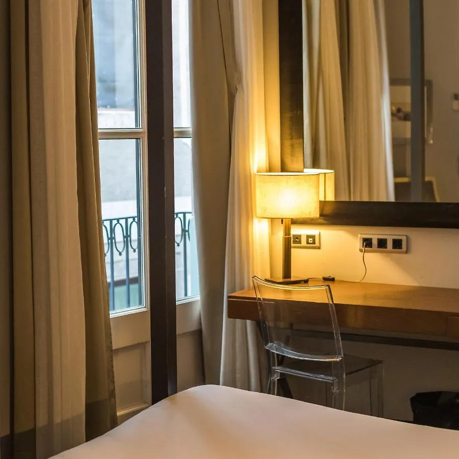 Hotel Banys Orientals Barcelona 3*,